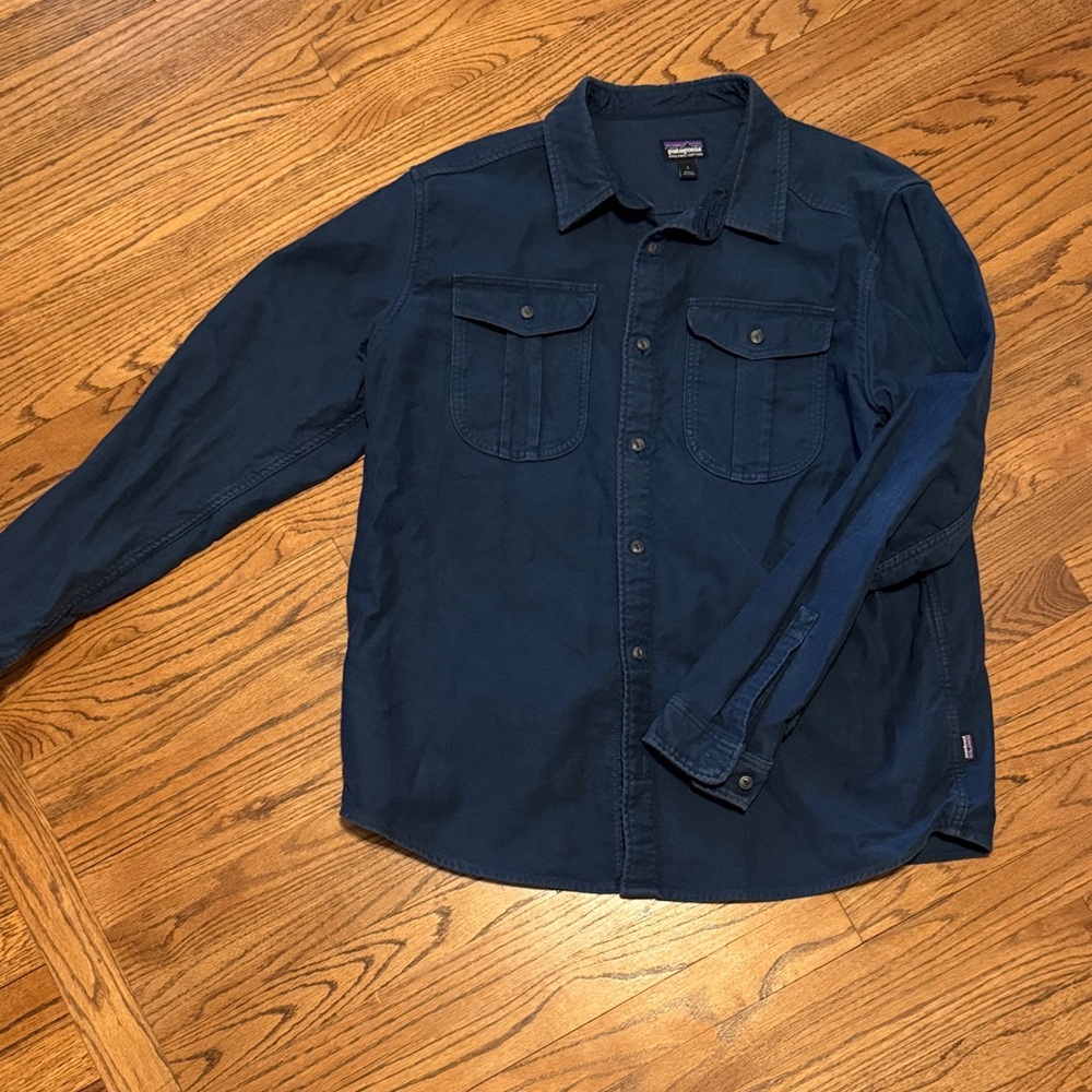 Men's Patagonia Navy Blue Heavy Flannel Shirt